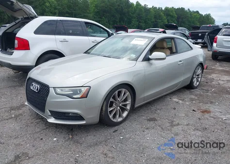 2014 Audi A5 Premium z USA, uszkodzony, nr VIN WAUCFAFR2EA052753